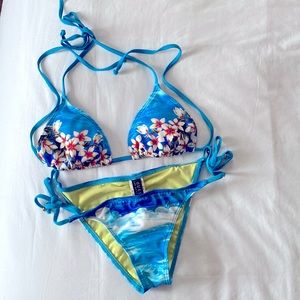 Guess Two Piece Bikini